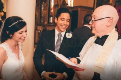 michael knowles wife