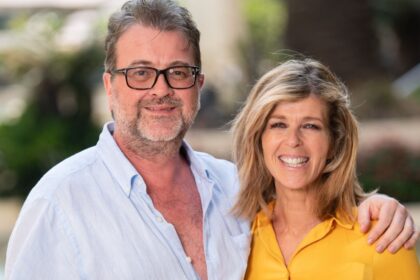 is kate garraway in a relationship